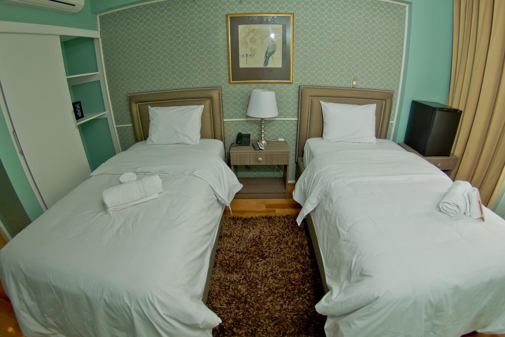 Arvo Hotel Boutique Trujillo Buitenkant foto